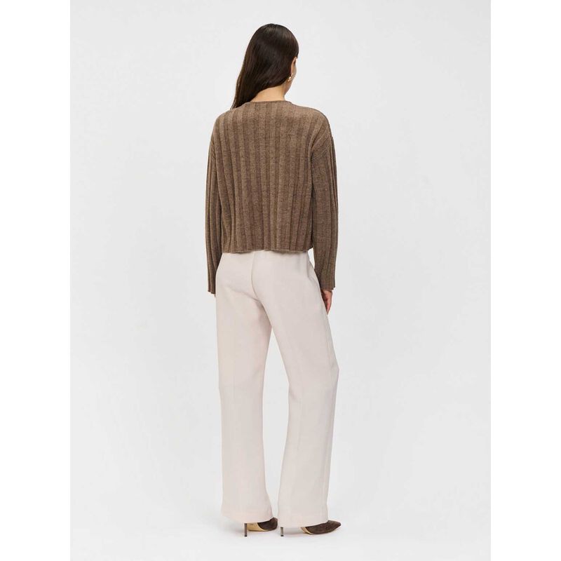 Veronika Maine V-Neck Cropped Sweater image number 5